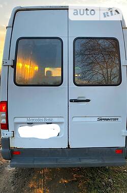 Вантажний фургон Mercedes-Benz Sprinter 2001 в Заліщиках