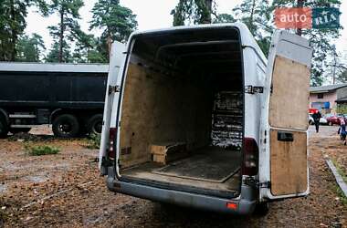 Грузовой фургон Mercedes-Benz Sprinter 2005 в 
