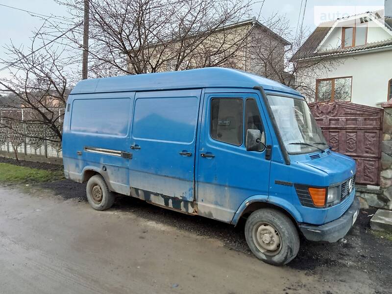 Мікроавтобус Mercedes-Benz Sprinter 1994 в Чернівцях