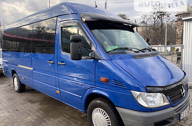 Микроавтобус Mercedes-Benz Sprinter 2004 в Черновцах