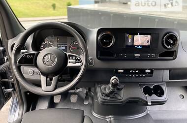 Вантажопасажирський фургон Mercedes-Benz Sprinter 2018 в 