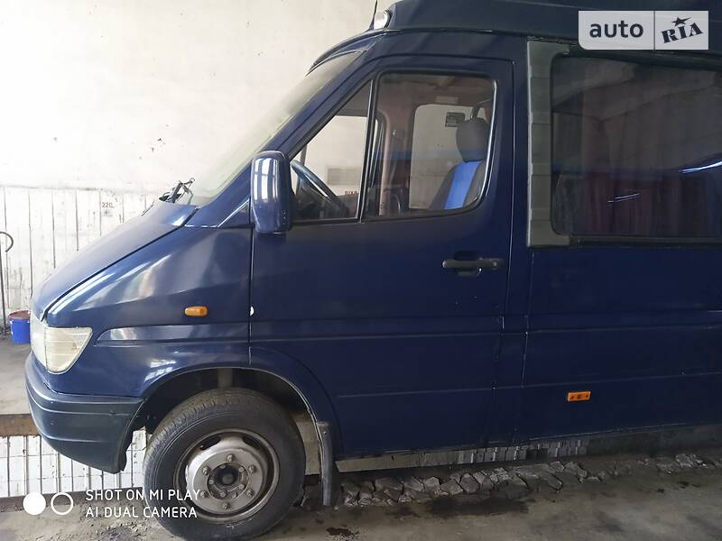 Микроавтобус Mercedes-Benz Sprinter 1999 в Ровно