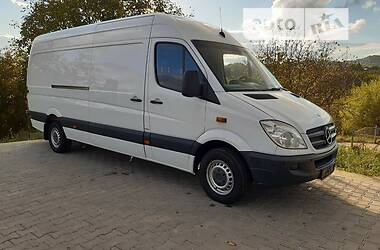 Mercedes-Benz Sprinter 2013