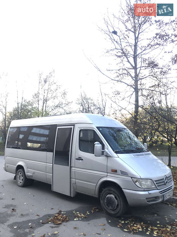 Микроавтобус Mercedes-Benz Sprinter 2004 в Львове фото 3 Микроавтобус Mercedes-Benz Sprinter 2004 в Львове
