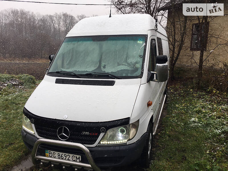 Микроавтобус Mercedes-Benz Sprinter 2004 в Львове фото 5 Микроавтобус Mercedes-Benz Sprinter 2004 в Львове