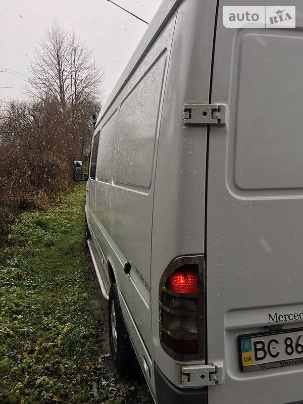 Микроавтобус Mercedes-Benz Sprinter 2004 в Львове фото 9 Микроавтобус Mercedes-Benz Sprinter 2004 в Львове