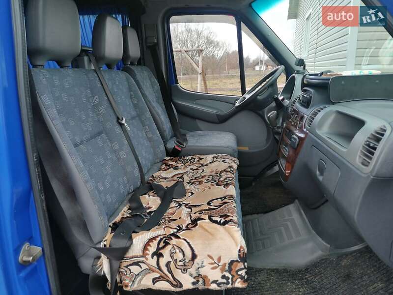 Микроавтобус Mercedes-Benz Sprinter 2000 в Рокитном фото 4 Микроавтобус Mercedes-Benz Sprinter 2000 в Рокитном