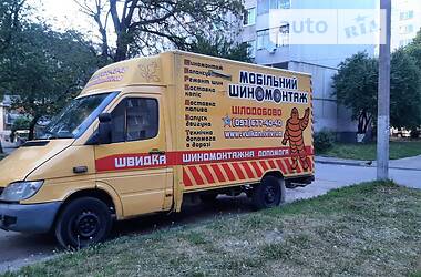 Вантажопасажирський фургон Mercedes-Benz Sprinter 2001 в Львові
