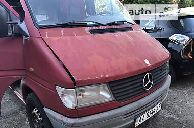 Микроавтобус Mercedes-Benz Sprinter 2000 в Киеве