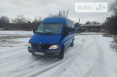 Микроавтобус Mercedes-Benz Sprinter 2004 в Черновцах