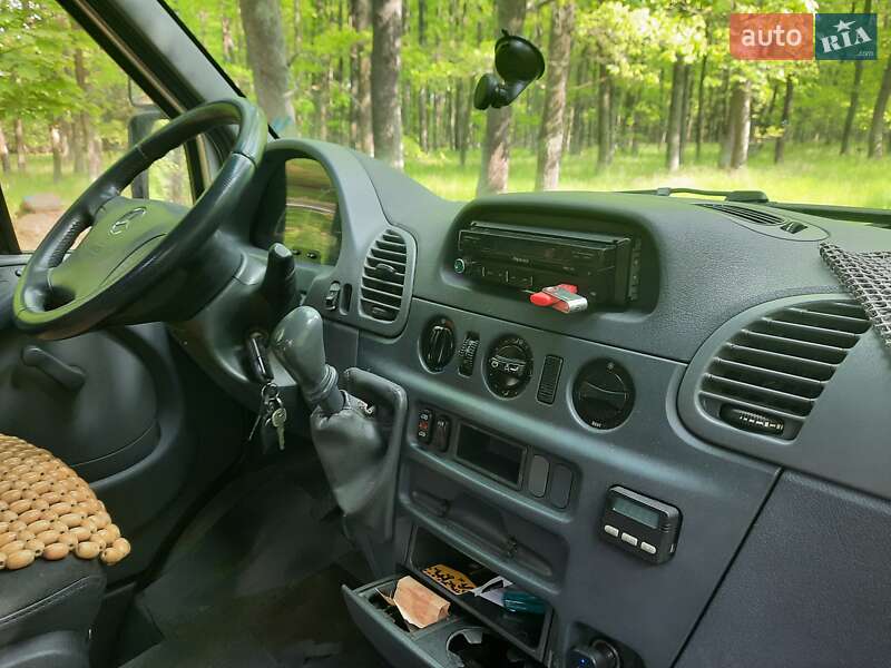 Мікроавтобус Mercedes-Benz Sprinter 2005 в Ужгороді