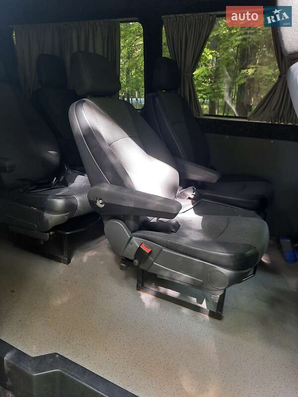 Мікроавтобус Mercedes-Benz Sprinter 2005 в Ужгороді