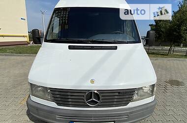 Вантажопасажирський фургон Mercedes-Benz Sprinter 1999 в Хмельницькому