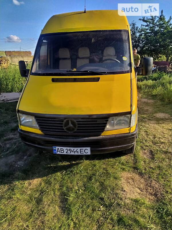 Грузовой фургон Mercedes-Benz Sprinter 1995 в Виннице