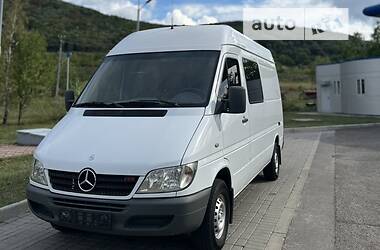 Грузовой фургон Mercedes-Benz Sprinter 2004 в Виноградове