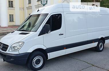 Mercedes-Benz Sprinter 2013