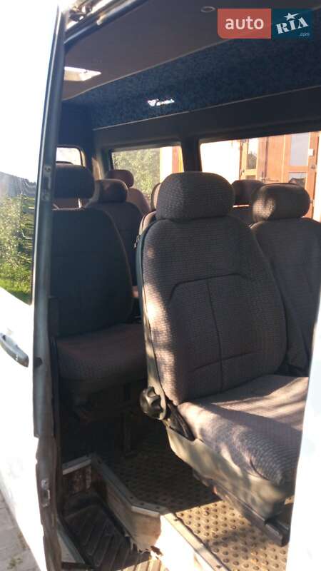 Мікроавтобус Mercedes-Benz Sprinter 2000 в Львові фото 4 Мікроавтобус Mercedes-Benz Sprinter 2000 в Львові