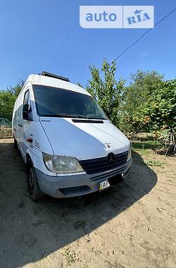 Вантажний фургон Mercedes-Benz Sprinter 2000 в Запоріжжі