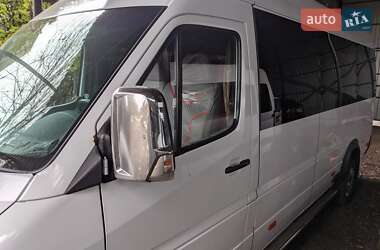 Мікроавтобус Mercedes-Benz Sprinter 2001 в Охтирці