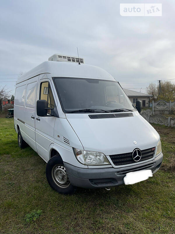 Mercedes-Benz Sprinter