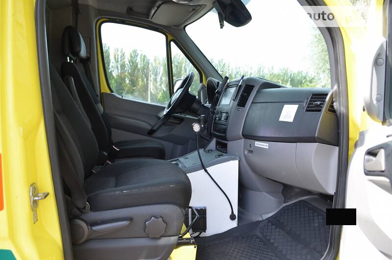 Автомобіль швидкої допомоги Mercedes-Benz Sprinter 2016 в Києві