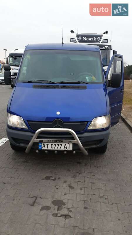 Микроавтобус Mercedes-Benz Sprinter 2003 в Ивано-Франковске фото 6 Микроавтобус Mercedes-Benz Sprinter 2003 в Ивано-Франковске