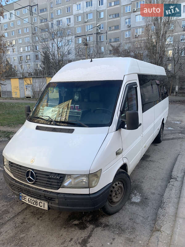 Мікроавтобус Mercedes-Benz Sprinter 1996 в Миколаєві