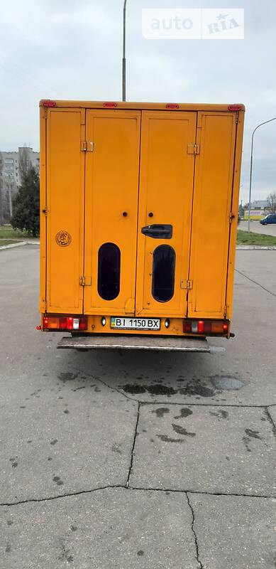 Грузовой фургон Mercedes-Benz Sprinter 2001 в Кременчуге