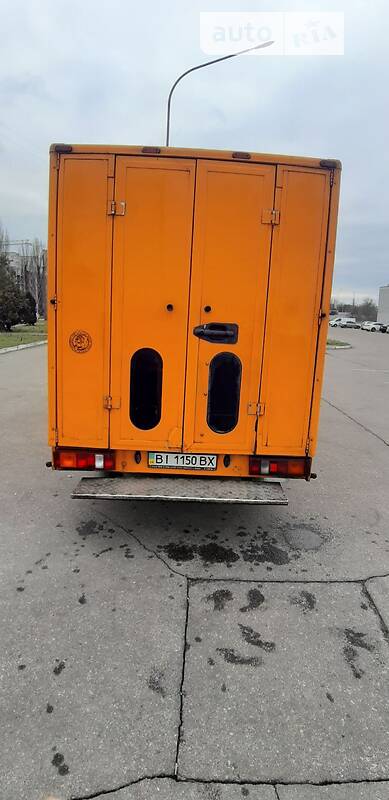 Грузовой фургон Mercedes-Benz Sprinter 2001 в Кременчуге