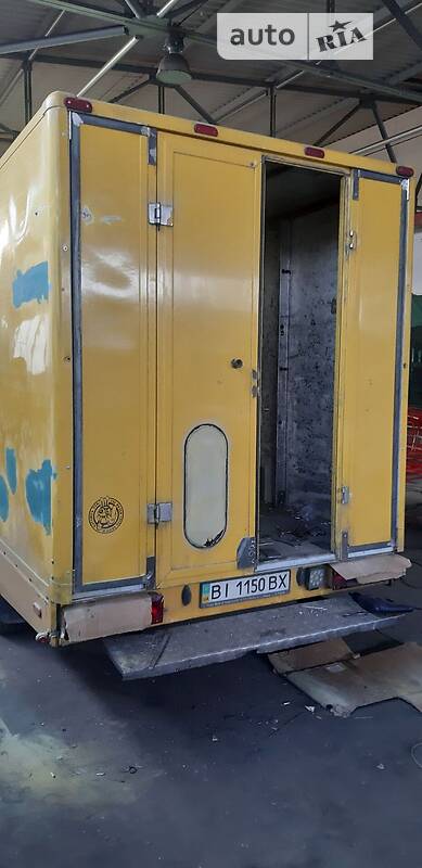 Грузовой фургон Mercedes-Benz Sprinter 2001 в Кременчуге