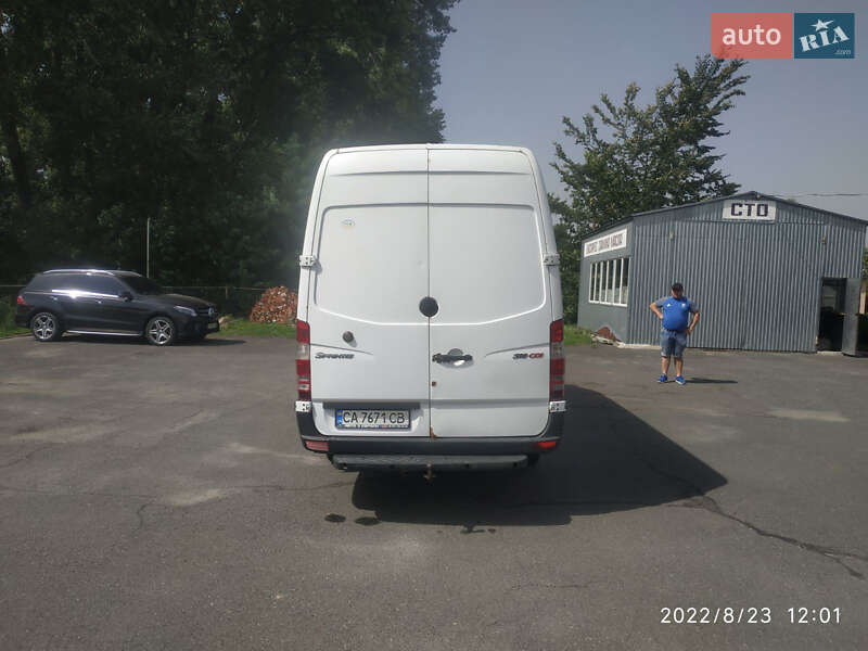 Микроавтобус Mercedes-Benz Sprinter 2006 в Звенигородке