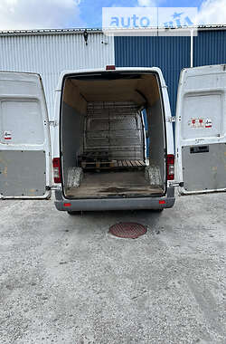 Грузовой фургон Mercedes-Benz Sprinter 2014 в 