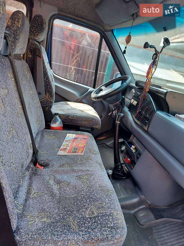 Мікроавтобус Mercedes-Benz Sprinter 1998 в Мукачевому