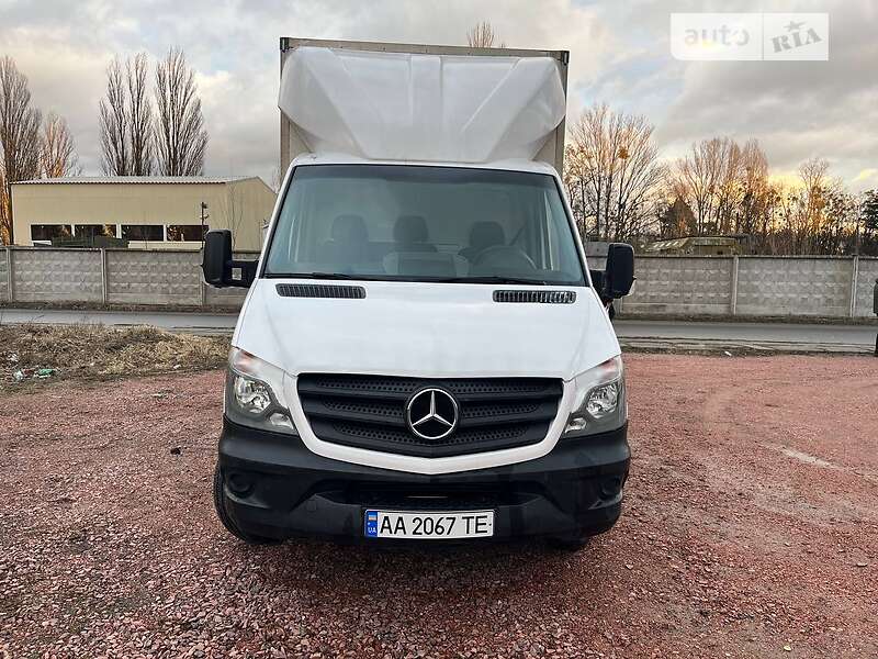 Вантажний фургон Mercedes-Benz Sprinter 2014 в Києві