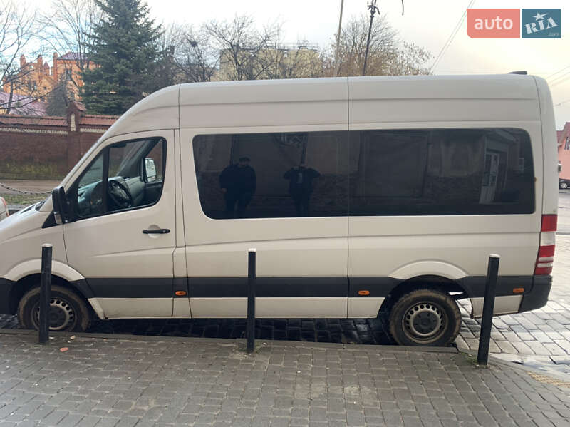Микроавтобус Mercedes-Benz Sprinter 2016 в Львове
