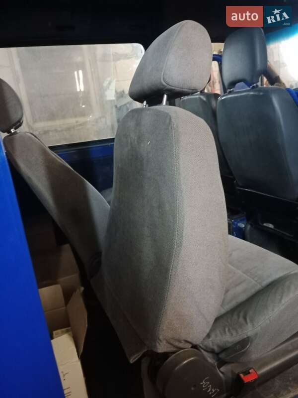 Микроавтобус Mercedes-Benz Sprinter 2004 в Луцке