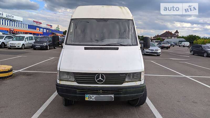 Вантажний фургон Mercedes-Benz Sprinter 1997 в Львові