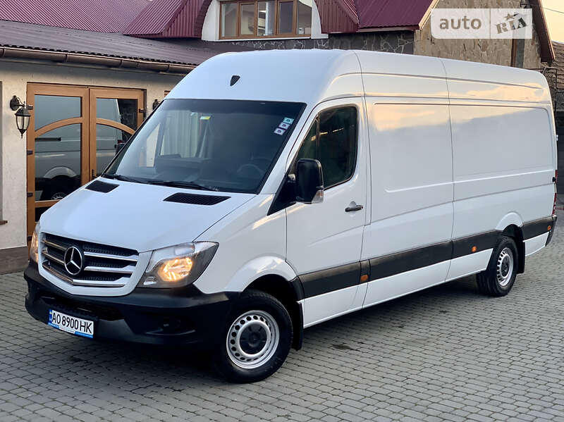 Mercedes-Benz Sprinter