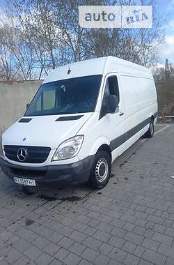 Mercedes-Benz Sprinter 2012