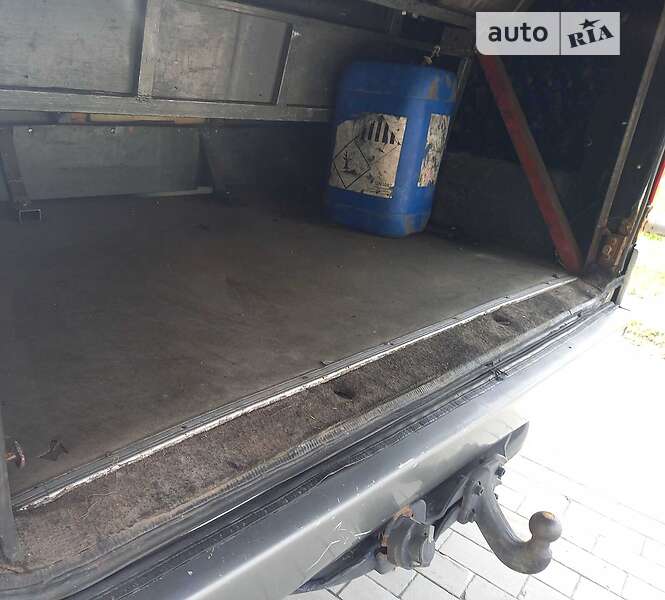 Микроавтобус Mercedes-Benz Sprinter 2005 в Черкассах фото 6 Микроавтобус Mercedes-Benz Sprinter 2005 в Черкассах