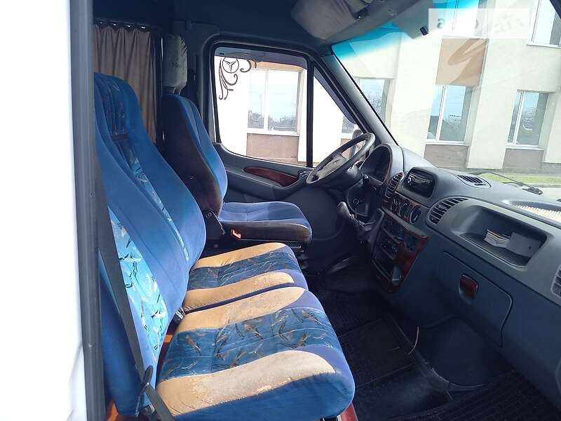 Микроавтобус Mercedes-Benz Sprinter 2005 в Черкассах фото 14 Микроавтобус Mercedes-Benz Sprinter 2005 в Черкассах