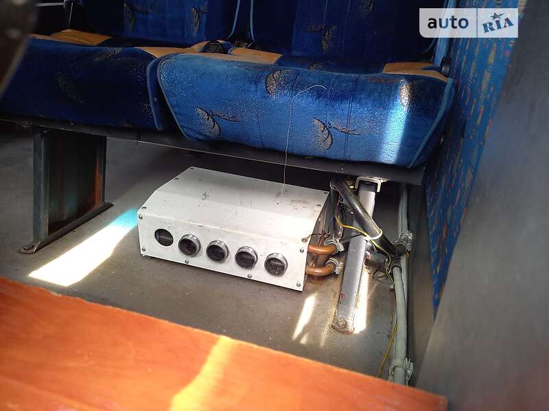 Микроавтобус Mercedes-Benz Sprinter 2005 в Черкассах фото 21 Микроавтобус Mercedes-Benz Sprinter 2005 в Черкассах