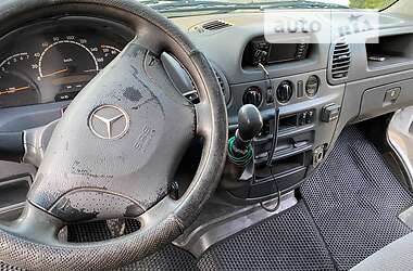 Вантажопасажирський фургон Mercedes-Benz Sprinter 2005 в 