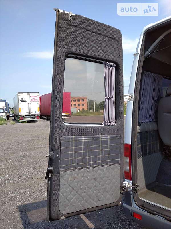 Микроавтобус Mercedes-Benz Sprinter 2004 в Кременчуге