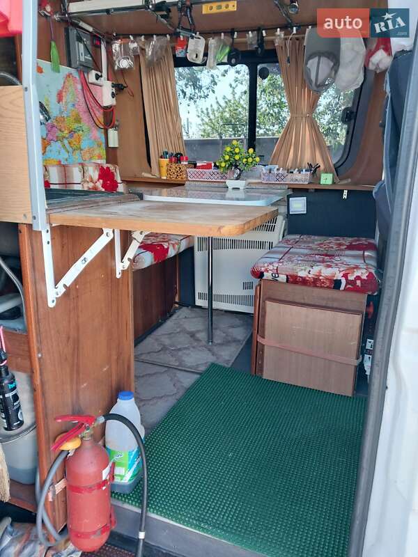 Дом на колесах Mercedes-Benz Sprinter 2012 в Петрове