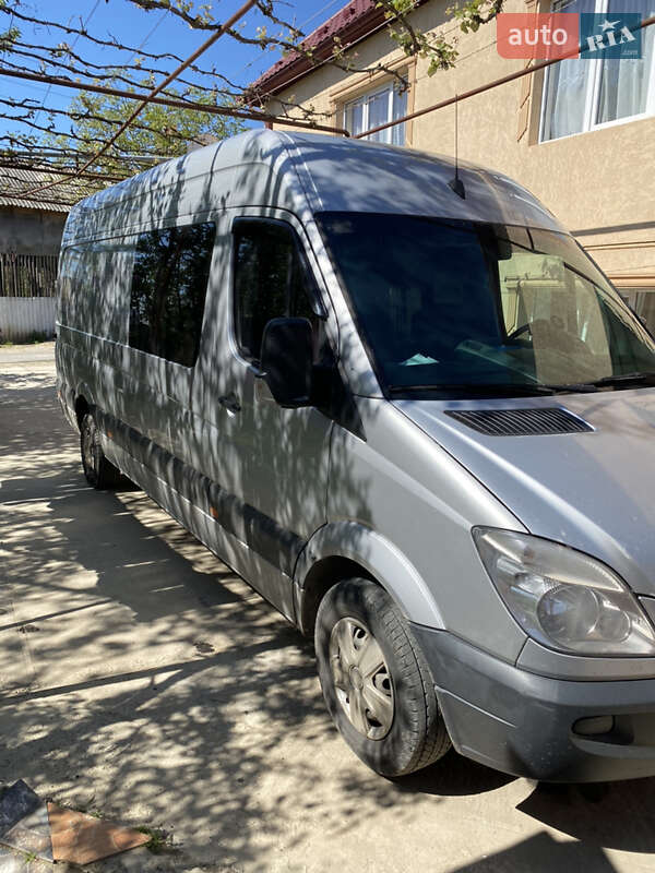 Микроавтобус Mercedes-Benz Sprinter 2007 в Иршаве