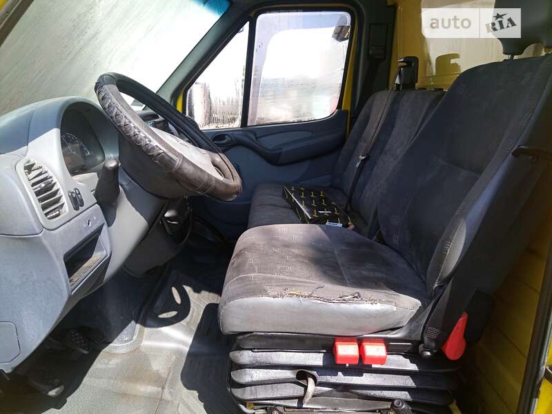 Автовышка Mercedes-Benz Sprinter 2005 в Тростянце