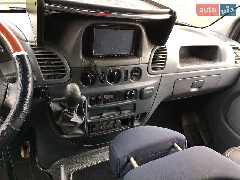 Мікроавтобус Mercedes-Benz Sprinter 2004 в Кременці