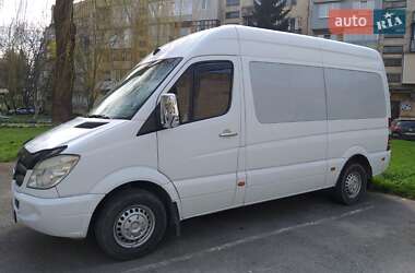 Микроавтобус Mercedes-Benz Sprinter 2008 в 