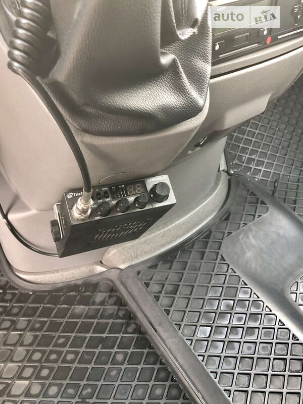 Эвакуатор Mercedes-Benz Sprinter 2011 в Житомире фото 15 Эвакуатор Mercedes-Benz Sprinter 2011 в Житомире